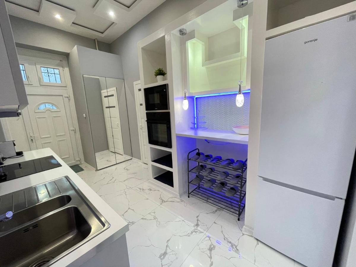 Deluxe Sapphire Residency - 4 Bedrooms Budapešť Exteriér fotografie