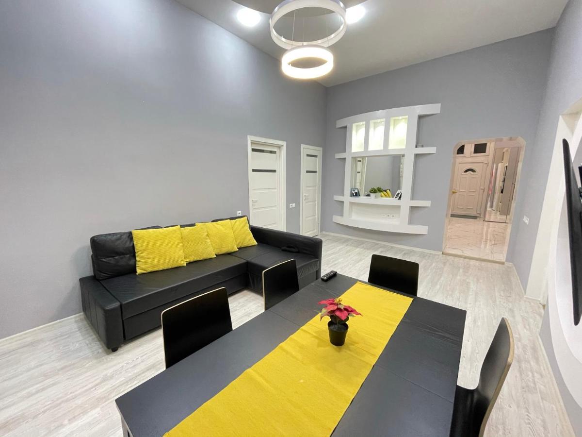 Deluxe Sapphire Residency - 4 Bedrooms Budapešť Exteriér fotografie
