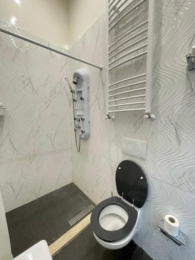 Deluxe Sapphire Residency - 4 Bedrooms Budapešť Exteriér fotografie